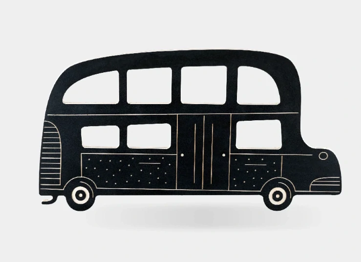 Velký dřevěný autobus - hračka a tabulka 2v1